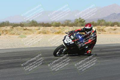 media/Oct-17-2024-Racers Edge (Thu) [[f51934c085]]/A Group/Session 2 Turn 6 Inside/